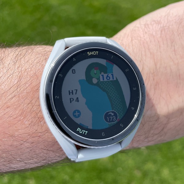 Voice caddie 2024 golf watch